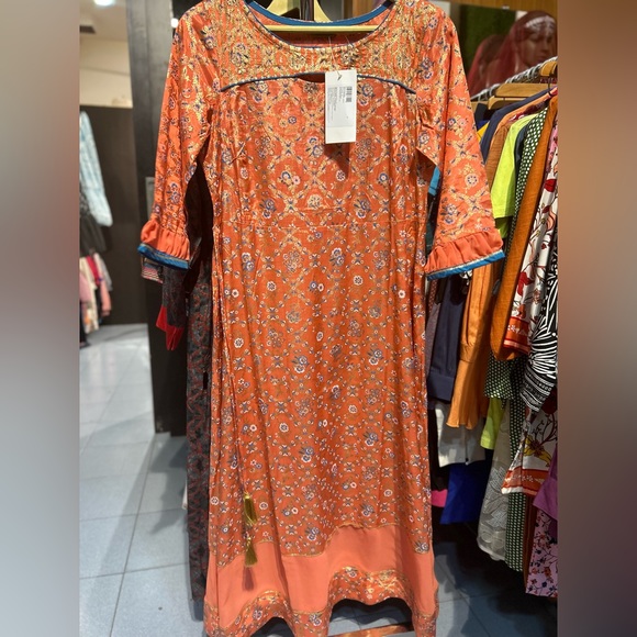 Orange kurti - Picture 3 of 14